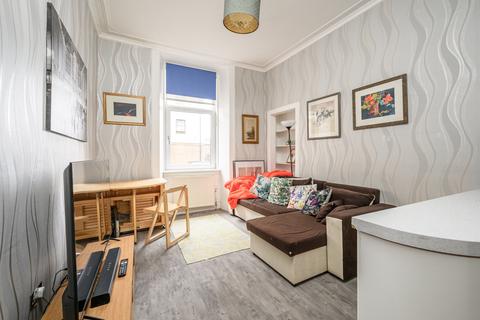 3 bedroom ground floor flat for sale, Thorntree Street, Edinburgh EH6