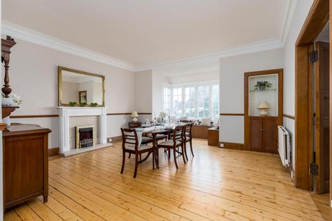 4 bedroom flat for sale, Ramsay Garden, Old Town, Edinburgh, EH1