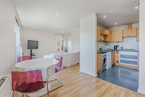 2 bedroom apartment for sale, Rustat Avenue, Cambridge, CB1