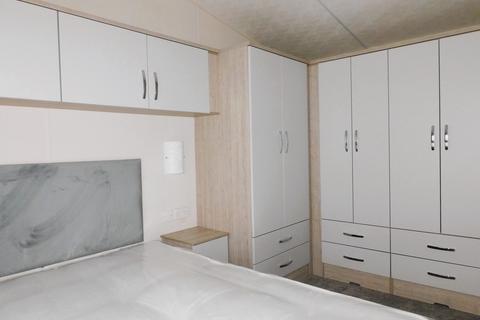 2 bedroom mobile home for sale, Heron Cottage Park, Frostly Gate.