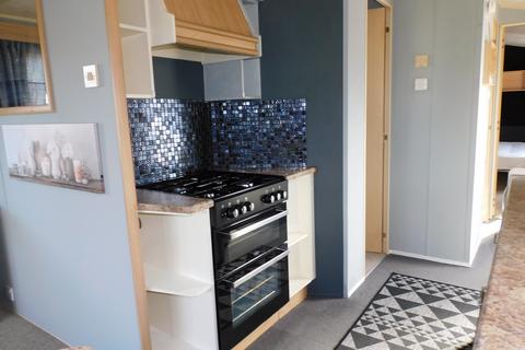 2 bedroom mobile home for sale, Heron Cottage Park, Frostley Gate.