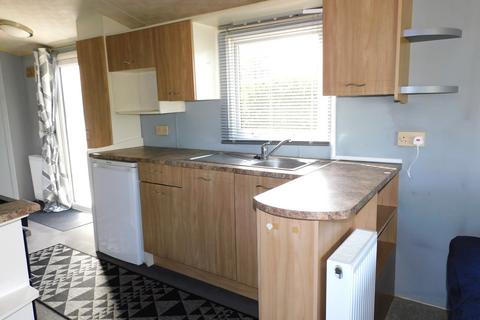 2 bedroom mobile home for sale, Heron Cottage Park, Frostley Gate.
