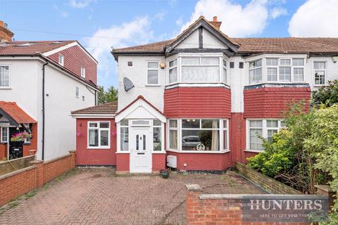 4 bedroom end of terrace house for sale, Cobham Avenue, New Malden