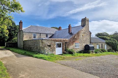 7 bedroom farm house to rent, Grampound