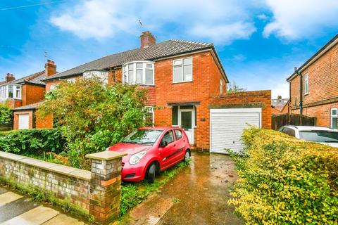 3 bedroom semi-detached house for sale, Woodlands Grove, York