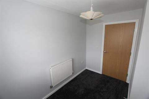 2 bedroom flat for sale, Chaise Meadow, Lymm