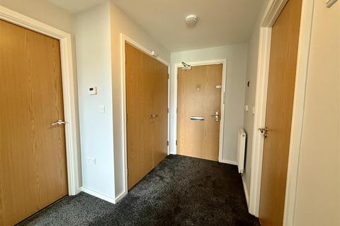 2 bedroom flat for sale, Chaise Meadow, Lymm