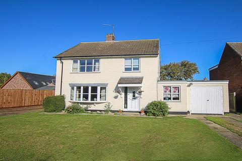 3 bedroom detached house for sale, Lewis Crescent, Cambridge CB21