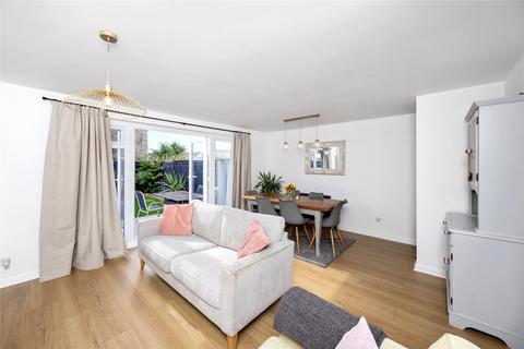4 Burrell Avenue, Lancing, BN15 8QB