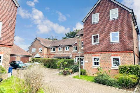 2 bedroom apartment for sale, Reris Grange Close, Milford, Godalming, Surrey