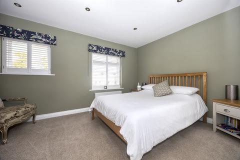 2 bedroom terraced house for sale, Rectory Close, Storrington, West Sussex, RH20