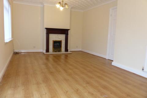 2 bedroom terraced house to rent, Investiture Place, Tonyrefail CF39 8LY