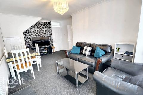 2 bedroom terraced house for sale, The Hides, Harlow