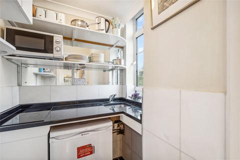 Studio for sale, Sloane Avenue, London, SW3