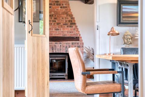Manor Barn Edgioake Lane, Astwood Bank, Redditch, B96 6LL