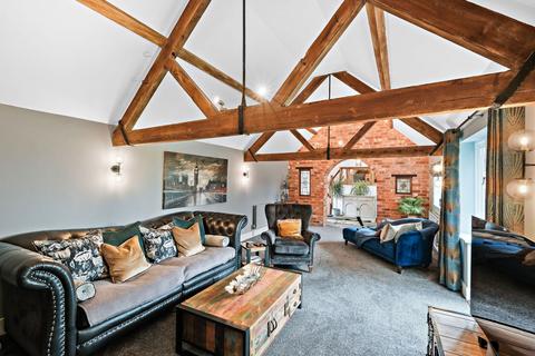 Manor Barn Edgioake Lane, Astwood Bank, Redditch, B96 6LL