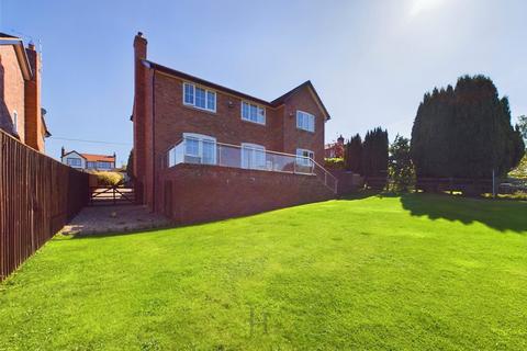 4 bedroom detached house for sale, Top Road, Frodsham WA6