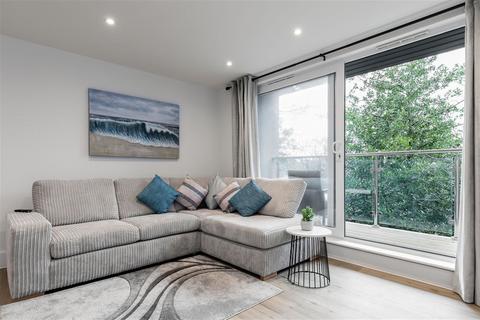 2 bedroom flat for sale, Bournemouth