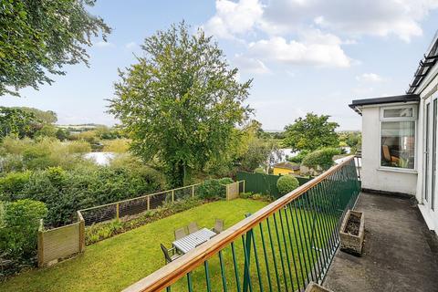 66 Countess Wear Road, Exeter, EX2 6LR