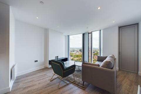 2 bedroom apartment to rent, at Manchester, Three60, 11 Silvercroft Street M15