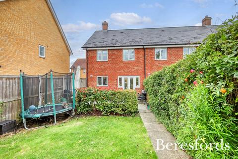 55 Academy Drive, Basildon, SS15 6GQ