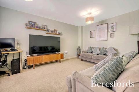 55 Academy Drive, Basildon, SS15 6GQ