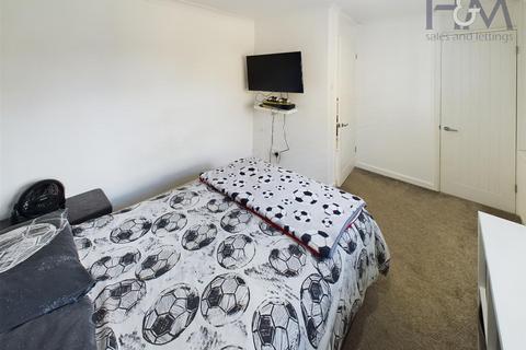 36 Raleigh Crescent, Stevenage, SG2 0EG