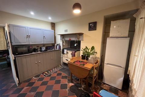 3 bedroom end of terrace house for sale, Pantllyn Terrace, Llandybie, Ammanford, Carmarthenshire.