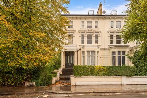 4 bedroom flat for sale, Belsize Park, London, NW3