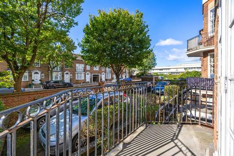 2 bedroom flat for sale, Rochester Gardens, Hove