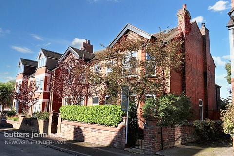 5 bedroom semi-detached house for sale, Marsh Avenue, Newcastle