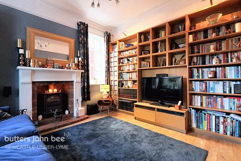 5 bedroom semi-detached house for sale, Marsh Avenue, Newcastle