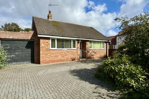 2 bedroom detached bungalow for sale, Main Street, Leconfield, HU17 7NQ