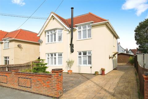 4 bedroom detached house for sale, St. Edmunds Road, Felixstowe, Suffolk, IP11