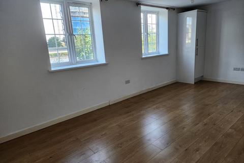 2 bedroom apartment to rent, Chapeel Street,  woking,  GU21