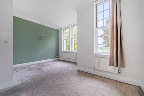 41 Brigade Place, Caterham, CR3 5ZU