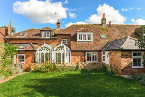 4 bedroom semi-detached house for sale, High Street, Weedon, Buckinghamshire, HP22