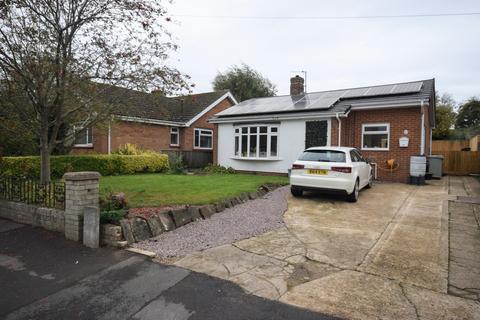 2 bedroom detached bungalow for sale, Elm Drive, Louth LN11