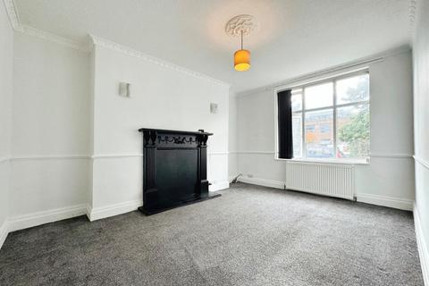 2 bedroom flat to rent, School Lane, Manchester, M20