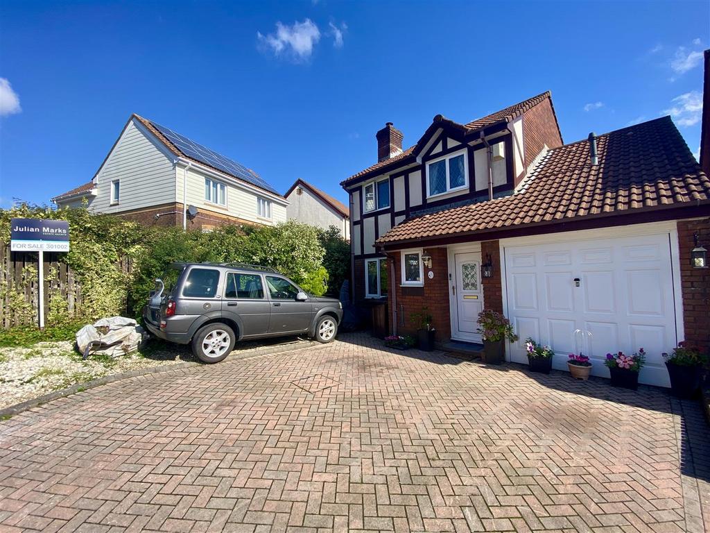 Barton close, plympton, plymouth, pl7 2 gu