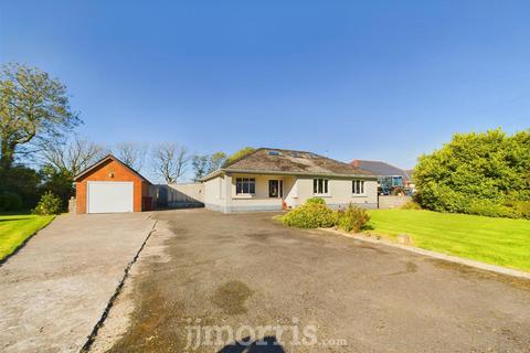 4 bedroom detached bungalow for sale, Man Dymunol, 169 St. Davids Road, Letterston, Haverfordwest