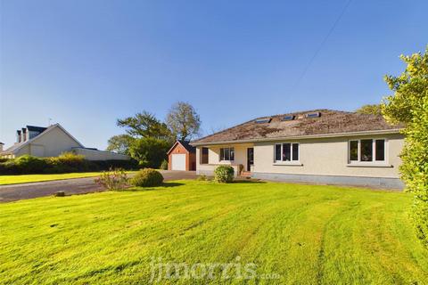 4 bedroom detached bungalow for sale, Man Dymunol, 169 St. Davids Road, Letterston, Haverfordwest