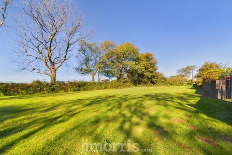 4 bedroom detached bungalow for sale, Man Dymunol, 169 St. Davids Road, Letterston, Haverfordwest