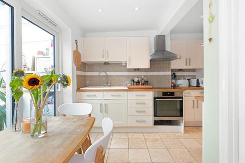 103 Edward Road, London, SE20 7JS