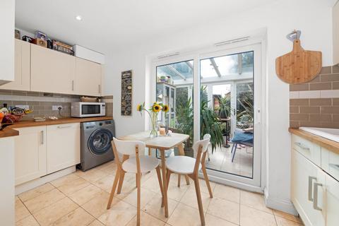 103 Edward Road, London, SE20 7JS
