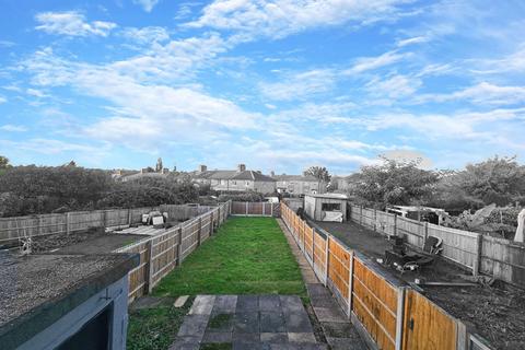 3 bedroom terraced house for sale, Ratcliffe Road, Sileby