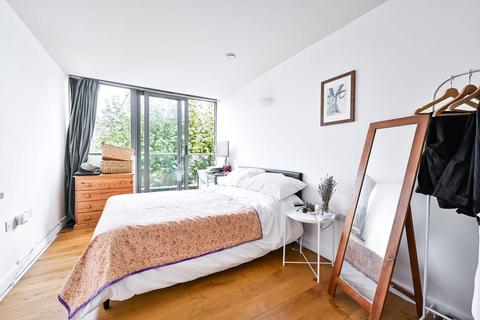 1 bedroom flat for sale, Westwick Gardens, Hammersmith, London, W14