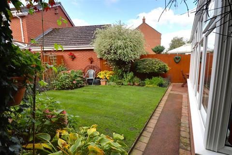 3 bedroom semi-detached house for sale, Fairfax Drive, Nantwich