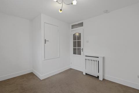 46 Devonshire Gardens, Bursledon, Southampton, SO31 8HE