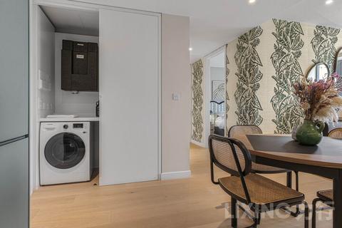 3 bedroom apartment for sale, Claremont Road, Brent Cross, NW2 1FE